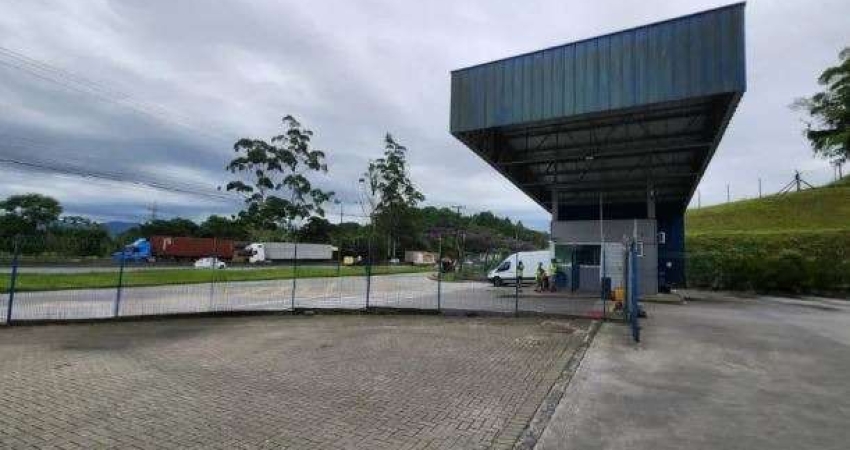 Galpão / Depósito / Armazém para alugar, 3100m / Joinville-SC