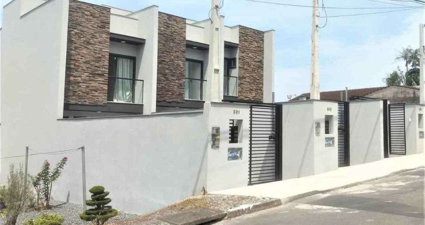 SOBRADO GEMINADO NO COSTA E SILVA | 100 M² | SEMI-MOBILIADO