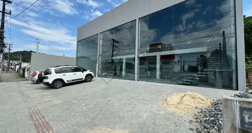 SALA COMERCIAL NO GLÓRIA | 303 M² | 06 VAGAS DE GARAGEM | 04 BWC | PRÓXIMO A DECATHLON E ANHANGUERA