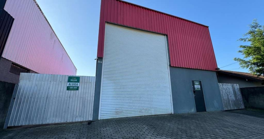 GALPÃO COMERCIAL INDUSTRIAL NO VILA NOVA | 180 M² DE GALPÃO | FRENTE COM 15 METROS |