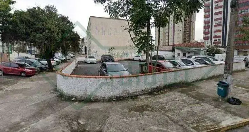 TERRENO COMERCIAL DE ESQUINA NO CENTRO | 565 M² | PRÓXIMO A AVENIDA BEIRA RIO |