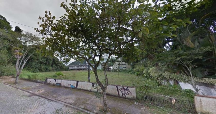 TERRENO NA REGIÃO CENTRAL DE JOINVILLE | PLANO PRONTO PARA CONSTRUIR | 3.006 M²