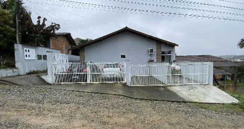 Oportunidade Única em ARAQUARI - SC | Tipo: Casa | Negociação: Leilão  | Situação: Imóvel