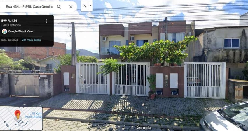 Oportunidade! Casa geminada com 66m² de Área Privativa abaixo do valor de mercado em Itapema/SC.