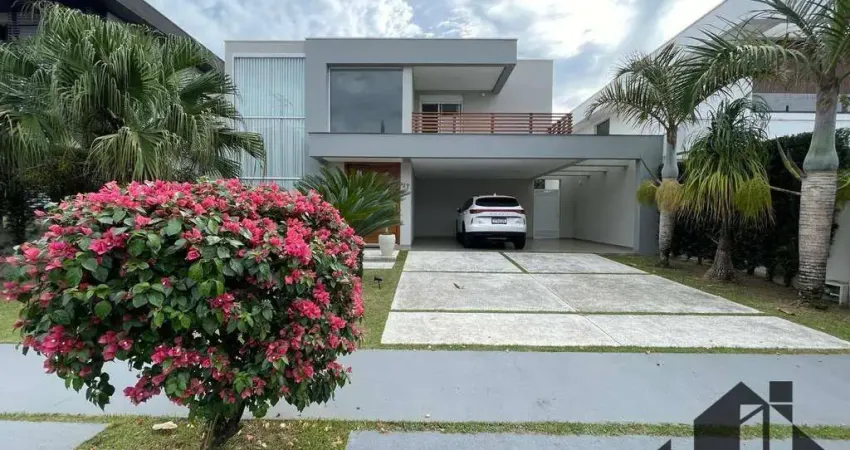 Casa com 3 dormitórios à venda, 363 m² por R$ 3.200.000,00 - Condomínio Terras de San Marco - Taubaté/SP