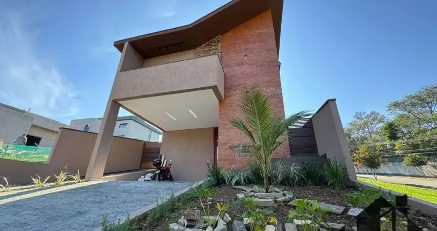 Casa com 3 dormitórios à venda, 198 m² por R$ 1.230.000 - Condominio Cataguá Way - Taubaté/SP