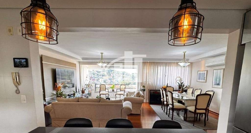 Apartamento reformado com 116m² a venda no Condomínio Itaunas, Caxingui próximo ao Le forte Morumbi, 3 quartos e 2 vagas com varanda!