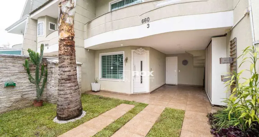 Sobrado com 3 quartos sendo 1 suíte à venda, 157 m² por R$ 1.300.000 - Água Verde, Curitiba/PR