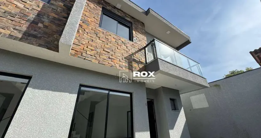 Sobrado com 3 quartos à venda, 101 m² por R$ 650.000 - Xaxim, Curitiba/PR