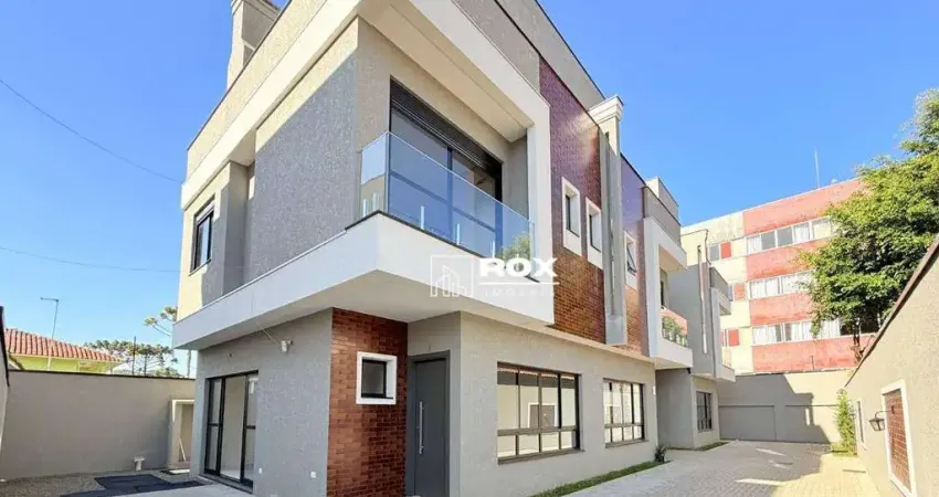 Sobrado de Alto Padrão com 3 quartos à venda, 159 m² por R$ 899.000 - Água Verde, Curitiba/PR
