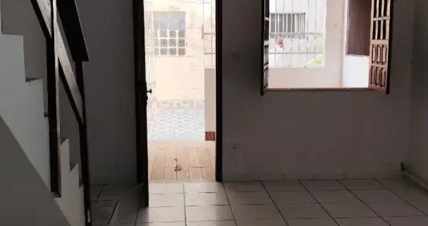 Petromar village 2/4, varandas, área livre nos fundos, escriturada, stella maris oportunidade!