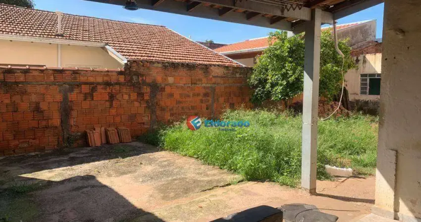 Casa à venda na Rua José Casarini, Jardim Nilópolis, Campinas