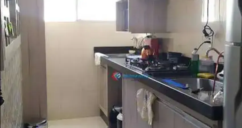 Lindo Apartamento térreo Spazio Beach em Americana SP rico em armários com ótima localização,com garagem coberta.