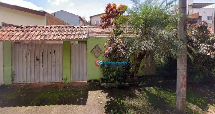 Casa com 1 dormitório à venda, 57 m² por R$ 300.000,00 - Jardim Macarenko - Sumaré/SP