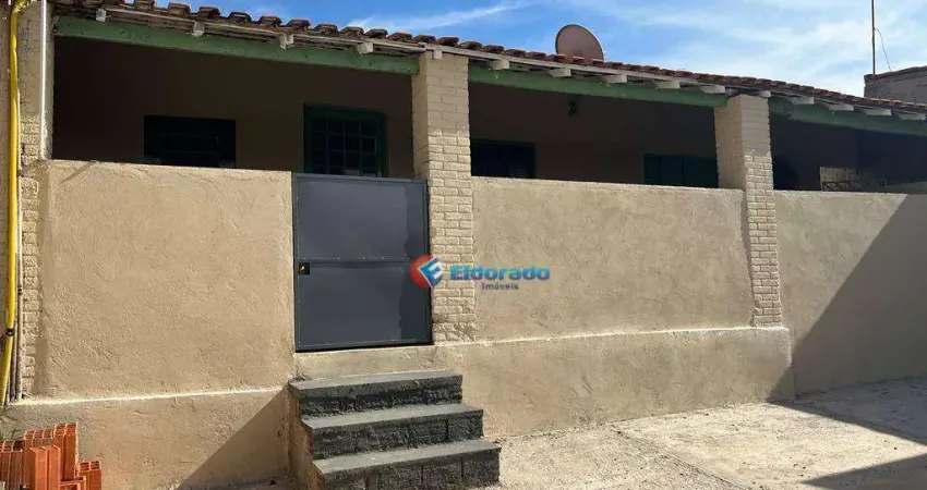 Casa com 1 dormitório à venda, 100 m² por R$ 295.000,00 - Parque do Horto - Hortolândia/SP