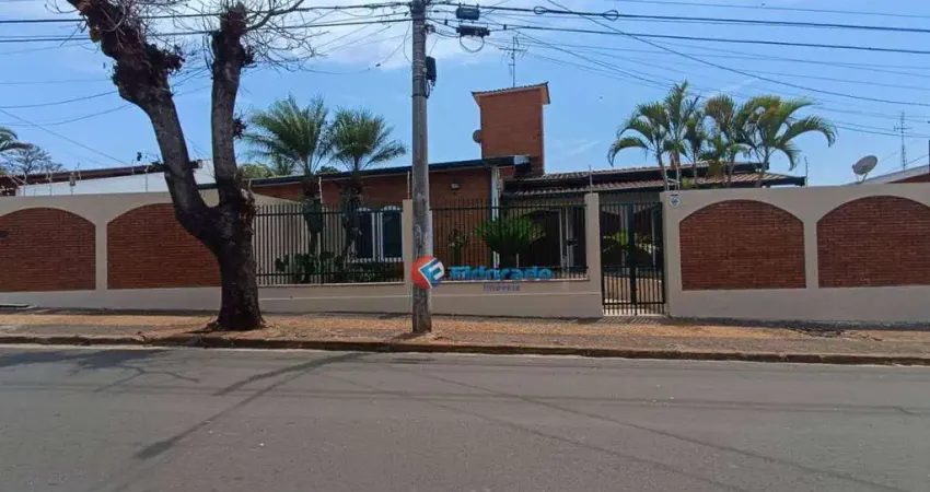 Casa com 3 dormitórios à venda, 371 m² por R$ 1.200.000,00 - Planalto do Sol - Sumaré/SP