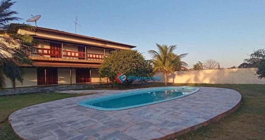 Casa com 4 quartos à venda no Jardim Taninha, Colina 