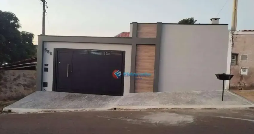 Casa com 3 quartos à venda, 340 m² por R$ 850.000 - Jardim Santa Madalena - Sumaré/SP