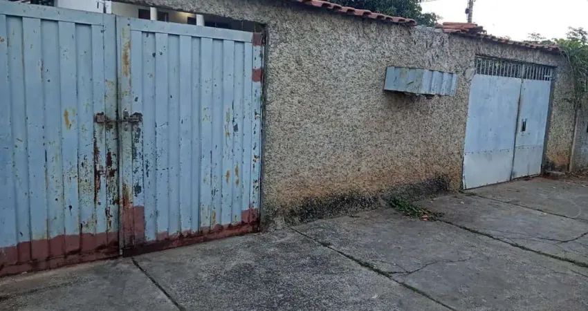 Casa com 2 dormitórios à venda, 90 m² por R$ 300.000 - Jardim Minezotta (Nova Veneza) - Sumaré/SP