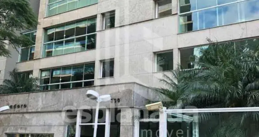 Apto. semi mobiliado | 183m² privativos | 3 suítes | 3 vagas | Condomínio completo
