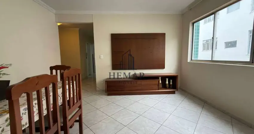 Apto a venda, próximo Praia do Forte, 2 quartos+dependência, 1 vaga. Centro