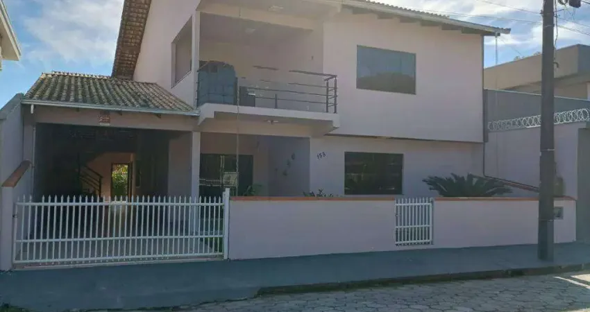 Sobrado com 7 dormitórios à venda, 293 m² por R$ 1.200.000,00 - Ubatuba - São Francisco do Sul/SC