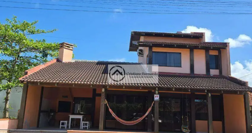 Sobrado com 4 dormitórios à venda, 185 m² por r$ 750.000,00 - enseada - são francisco do sul/sc