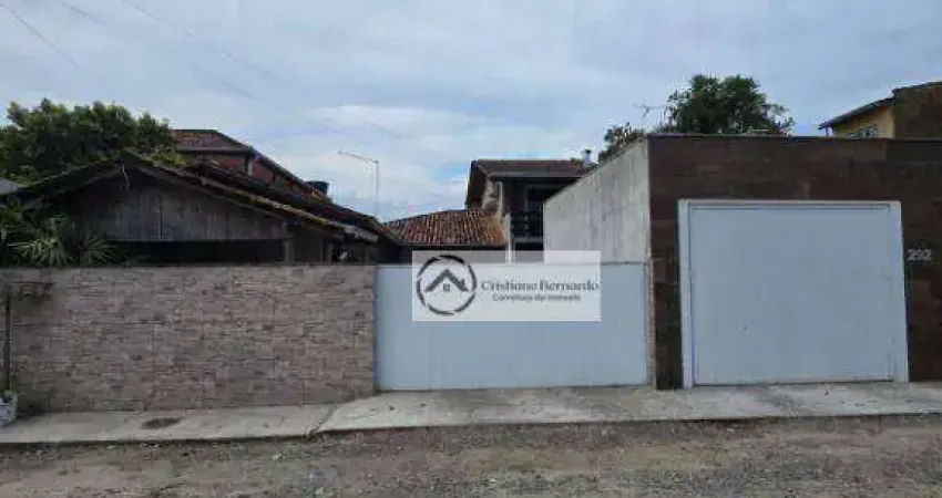 Duas casas mobiliadas à venda – excelente oportunidade em são francisco do sul/sc