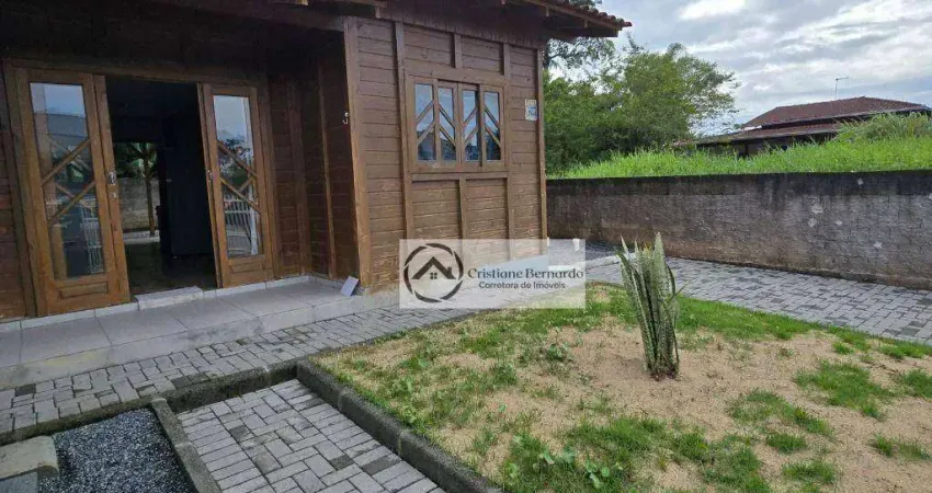 Casa com 2 dormitórios para alugar, 62 m² por R$ 1.300,00/mês - Ubatuba - São Francisco do Sul/SC