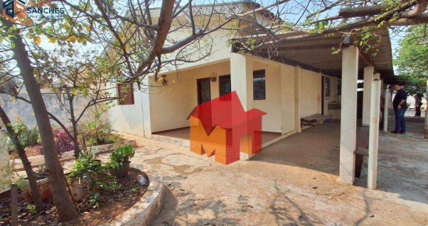 Casa com 3 dormitórios à venda, 220 m² por R$ 650.000 - Santa Cruz - Americana/SP