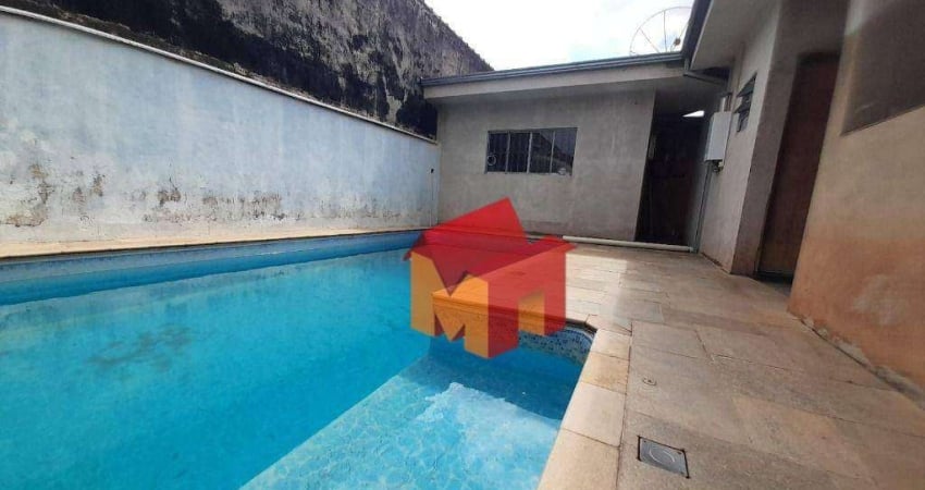 Casa com 3 dormitórios à venda, 150 m² por R$ 600.000 - Cariobinha - Americana/SP