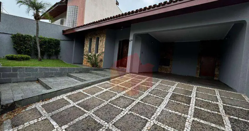 Casa assobradada com 4 dormitórios, piscina e área gourmet no bairro werner plaas – americana/sp