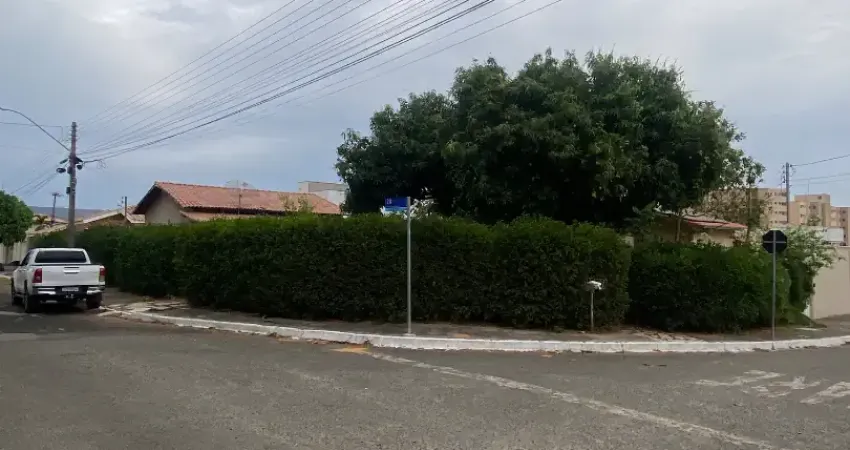 Casa 3/4 / esquina com terreno 550 no bairro bandeirantes - caldas novas