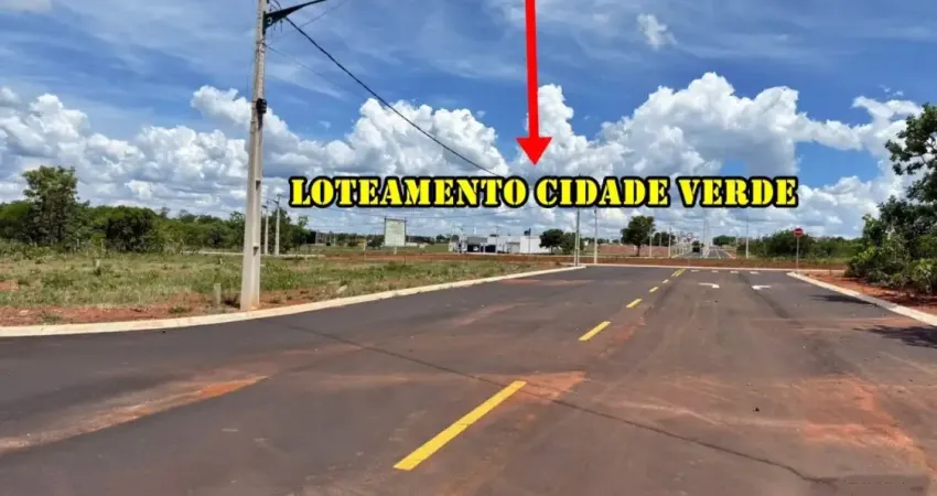 Terreno à venda na Avenida B, Lagoa Quente, Caldas Novas