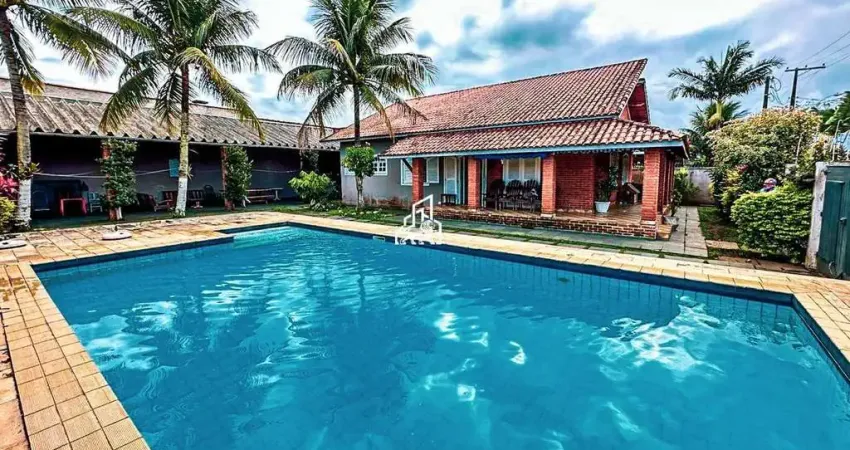 Casa Térrea para Locação em Itanhaém, Cibratel, 4 dormitórios, 2 suítes, 5 banheiros, 3 vagas