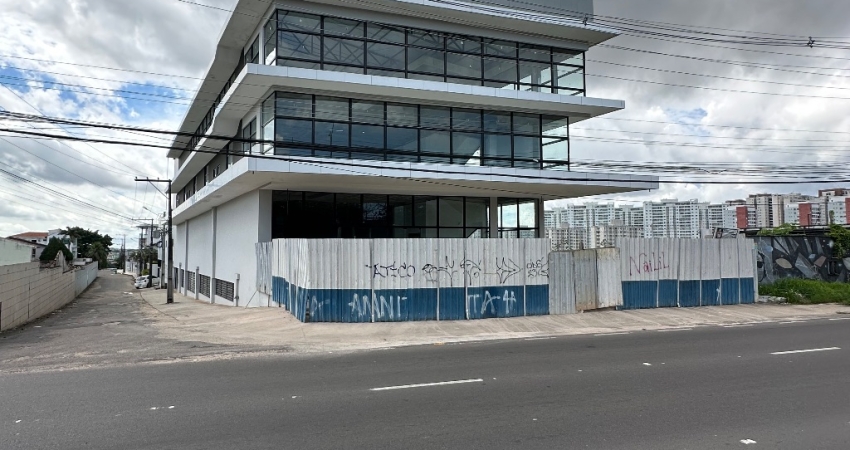 Prédio Comercial Novo na Avenida Coronel Teixeira- Ponta Negra