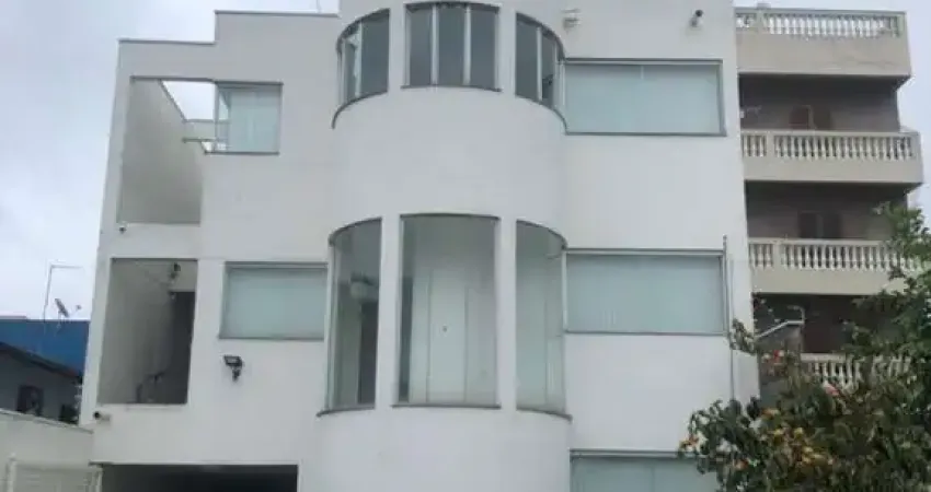 PRÉDIO COMERCIAL DE 496² DE ÁREA CONSTRUÍDA COM 32 SALAS NA VILA SANTA TEREZINHA NA VÁRZEA PAULISTA EM JUNDIAÍ SP