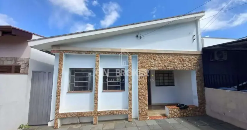 Casa 3 dormitórios, em excelente localização residencial ou comercial. cômodos grandes, quintal amplo. vila santana em valinhos.
