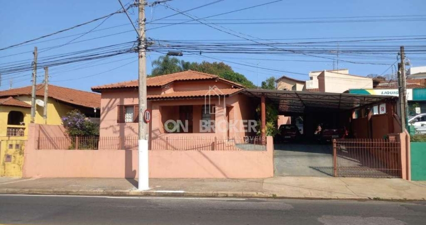 Aconchegante casa AT: 550 m2, 3 dormit, 2 banh. copa, cozinha, ar.serv. 4 vagas cob. quintal grande com pomar, orquidário e casa de fundo.