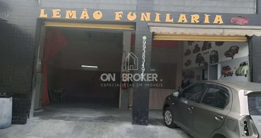 Terreno comercial 316 m2, em ótima localização, com funcionamento de funilaria e uma casa de fundo no terreno, Oportunidade comercial e residencial.