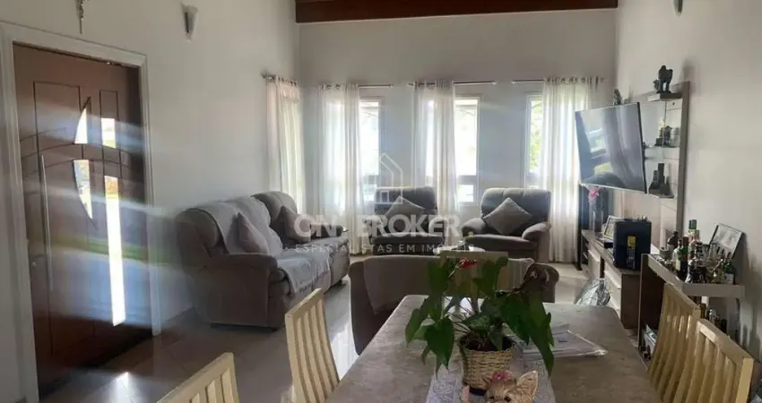 Casa térrea cond. villaggio fiorentino. at: 340m2, ac: 230m2. 3 quartos, 1 suíte, 2 banheiros, sala, área gourmet com churrasqueira, 3 vagas.