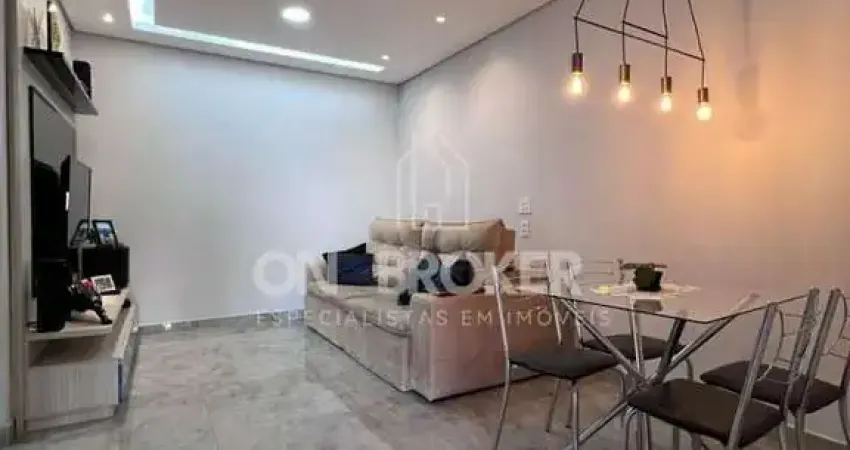 Casa em bairro , excelente localização e ótimo acabamento.