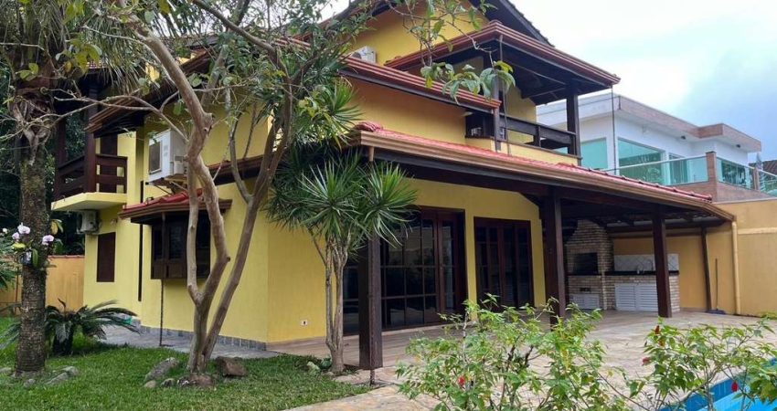 Casa em Condomínio para Venda em São Sebastião, Boraceia, 3 dormitórios, 1 suíte, 2 banheiros, 2 vagas