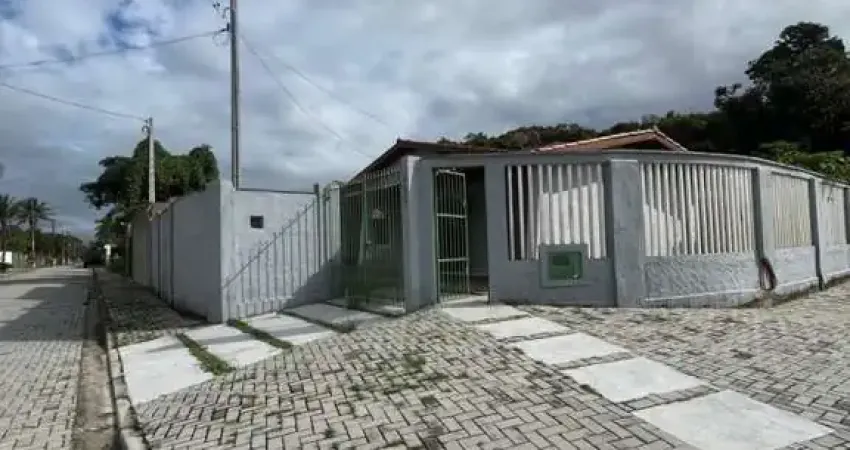 Casa para Venda em São Sebastião, Boraceia, 4 dormitórios, 3 banheiros, 2 vagas
