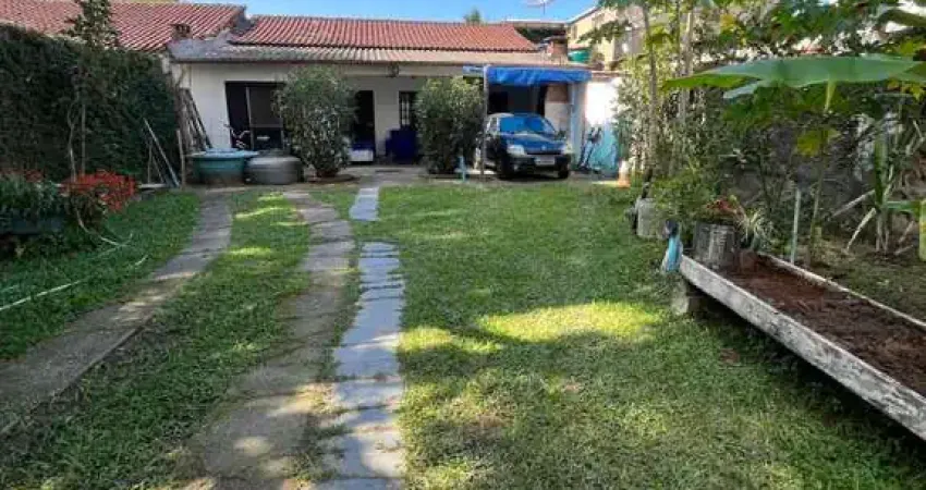 Casa para Venda em Bertioga, Boraceia, 2 dormitórios, 1 suíte, 2 banheiros, 5 vagas
