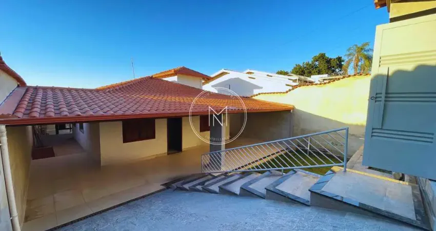 Casa com 3 dormitórios à venda no bairro Pousada Del rey