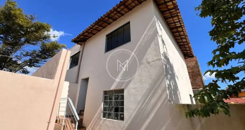Sobrado com 3 dormitórios à venda no Resplendor