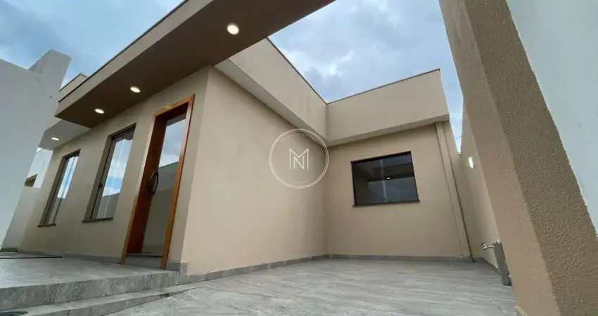 Casa com 3 dormitórios à venda no Atenas