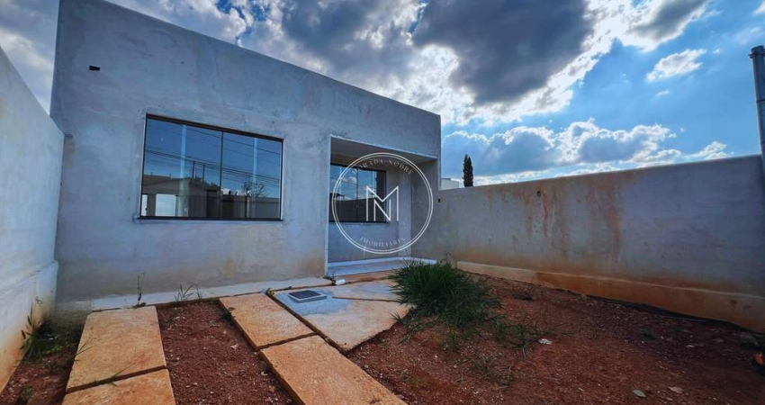 Casa Moderna à Venda no Bairro Marques Industrial - São Joaquim de Bicas/MG