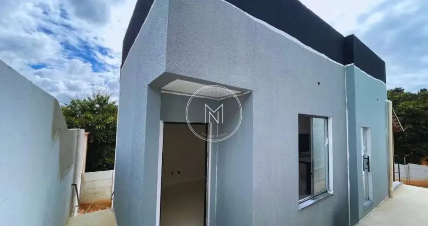 Casa com 2 Quartos a Venda no bairro Pedra Branca